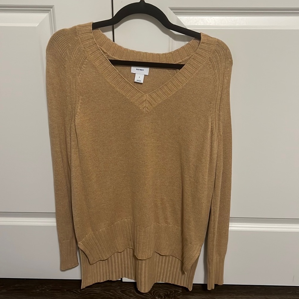 Old Navy Sweater
